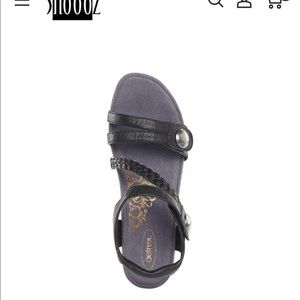 Black Aetrex Naya Wedge Sandals